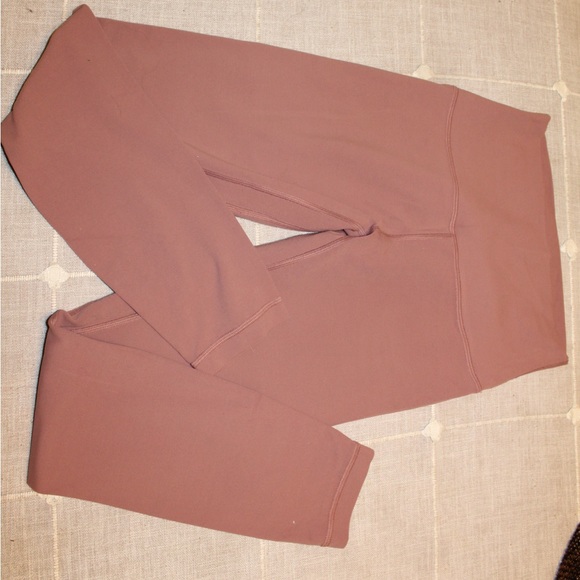 Lululemon Align Leggings: GREAT condition! - Picture 2 of 6